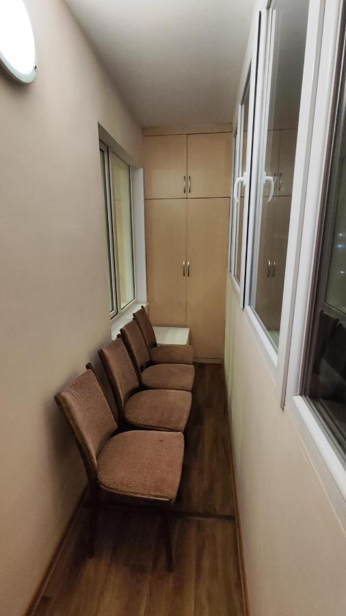 Золотой Квадрат 60 Кв2 Apartment Almaty Luaran gambar